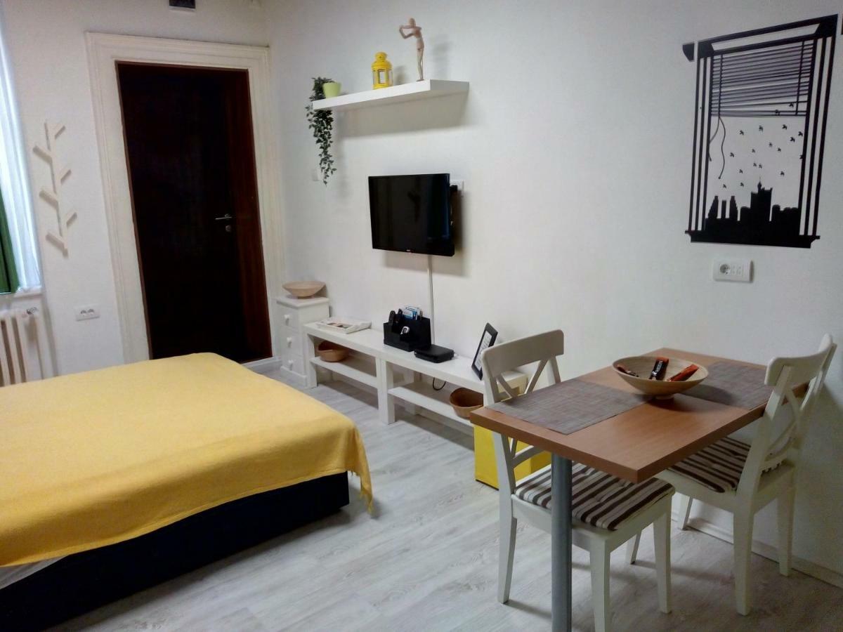 Studio Jolie Apartment Novi Sad Ngoại thất bức ảnh
